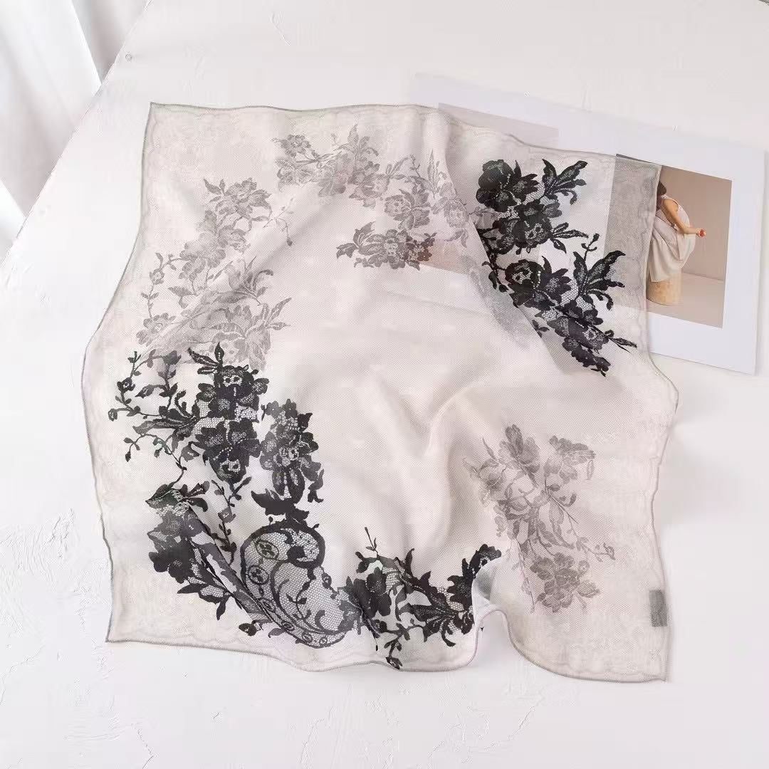 100% Mulberry Silk Women's Square Scarf 68 × 68 cm – Hand-Rolled Printed Silk Neck Scarf