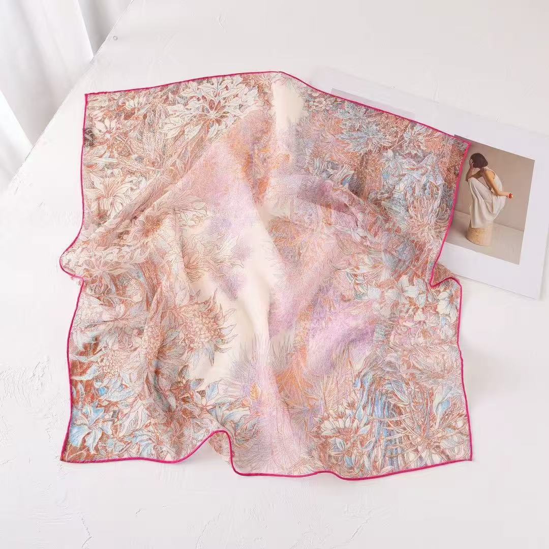 100% Mulberry Silk Women's Square Scarf 68 × 68 cm – Hand-Rolled Printed Silk Neck Scarf