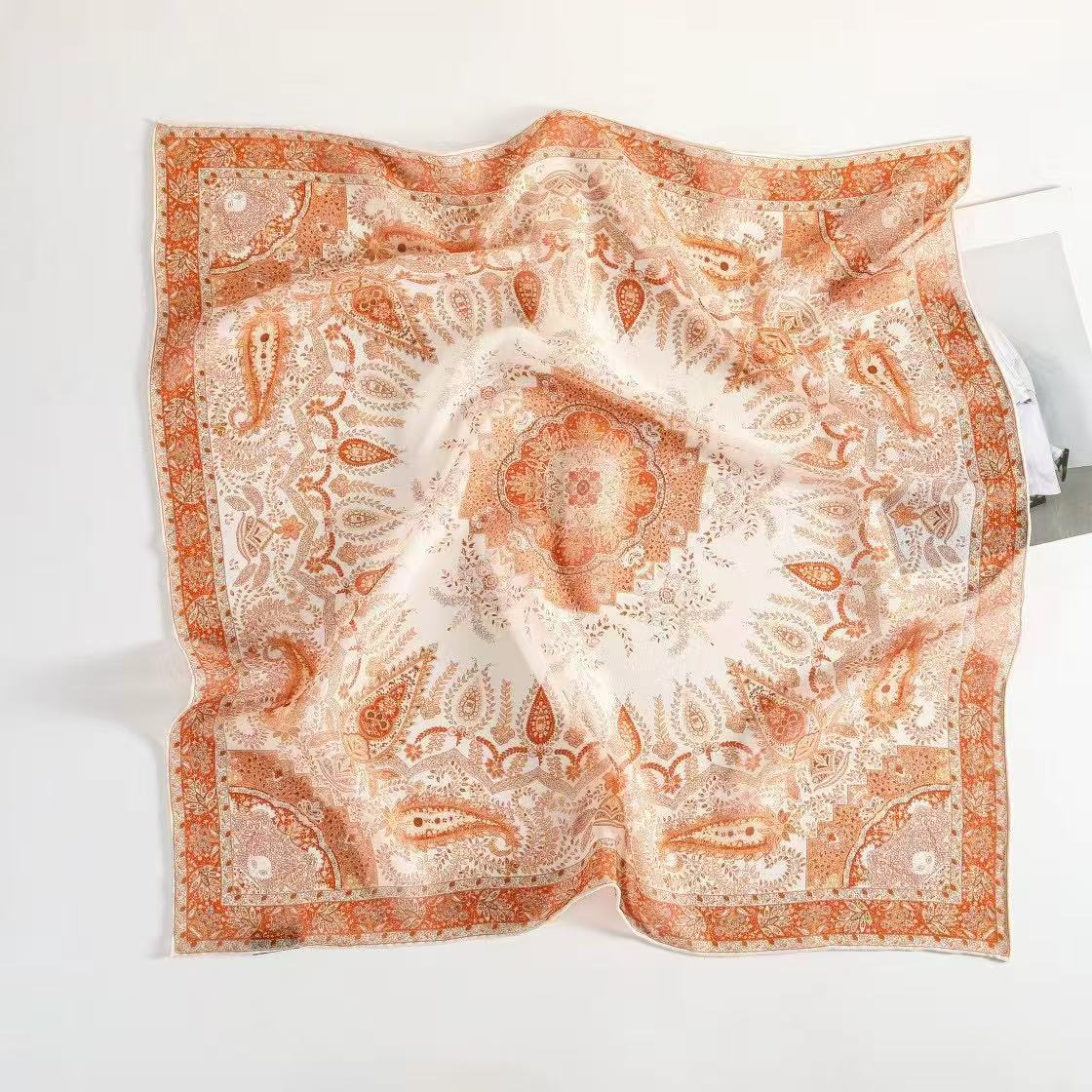 100% Mulberry Silk Women's Square Scarf 68 × 68 cm – Hand-Rolled Printed Silk Neck Scarf