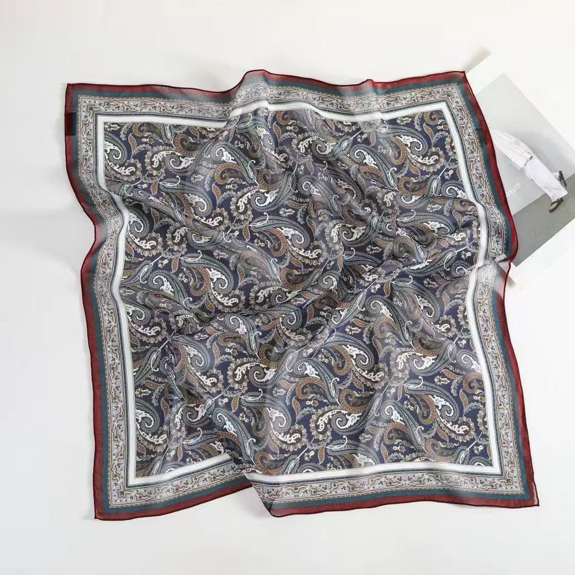 100% Mulberry Silk Women's Square Scarf 68 × 68 cm – Hand-Rolled Printed Silk Neck Scarf